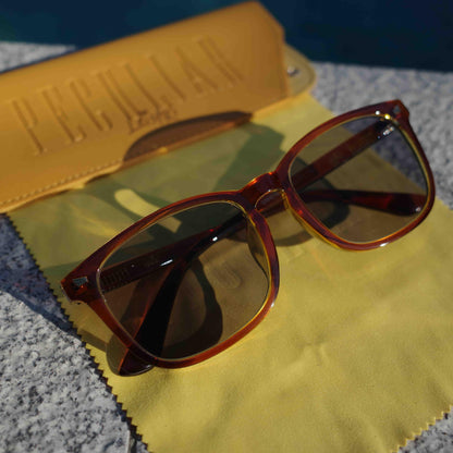 Peculiar x Leishki Photochromic Eyewear Collection Frame Anti Radiation TransitionPro Photochromic Lens Eyeglass Woman Men