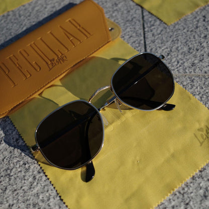 Peculiar x Leishki Sunglasses Eyewear Collection Frame Glasses Anti Radiation Eyeglass Woman Men