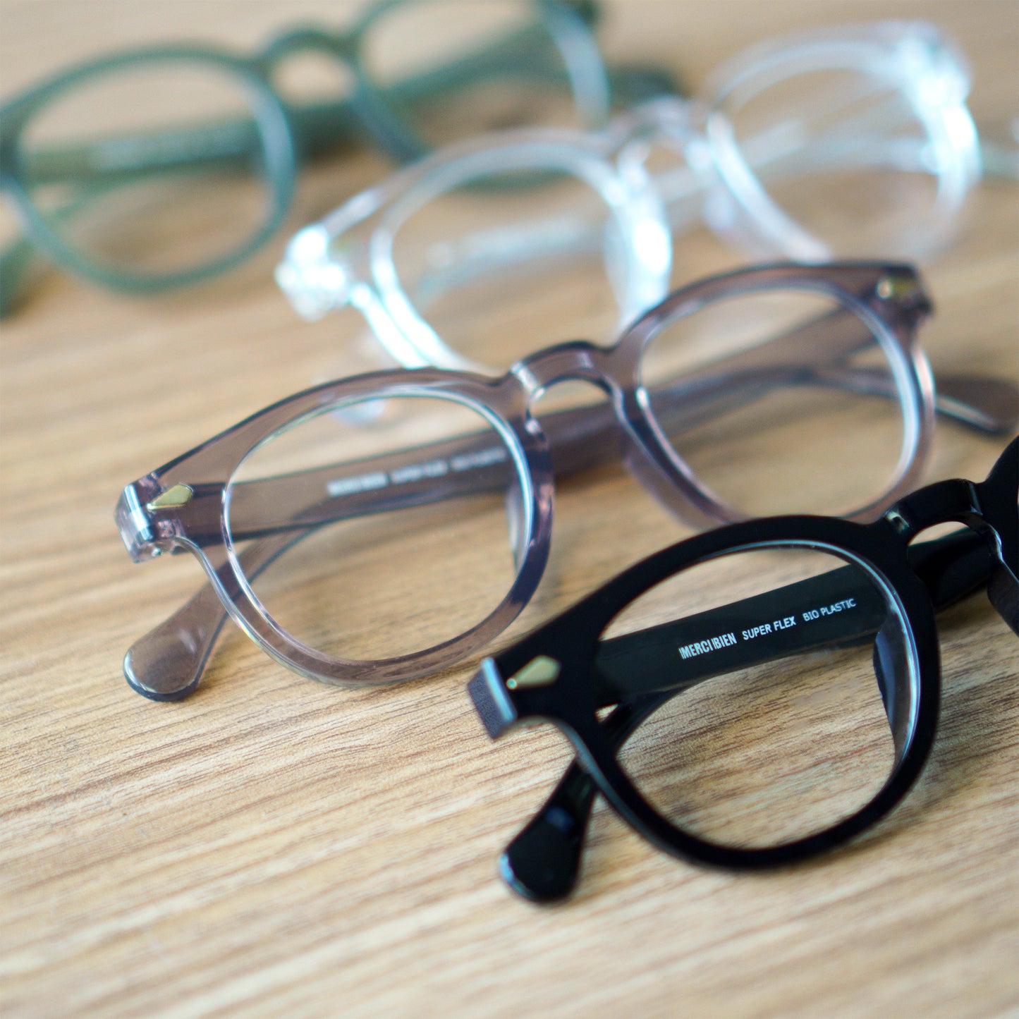 Peculiar Dara Round Korean BIO-Plastic Super Flex Computer Anti-Radiation Replaceable Lens Eyeglasses