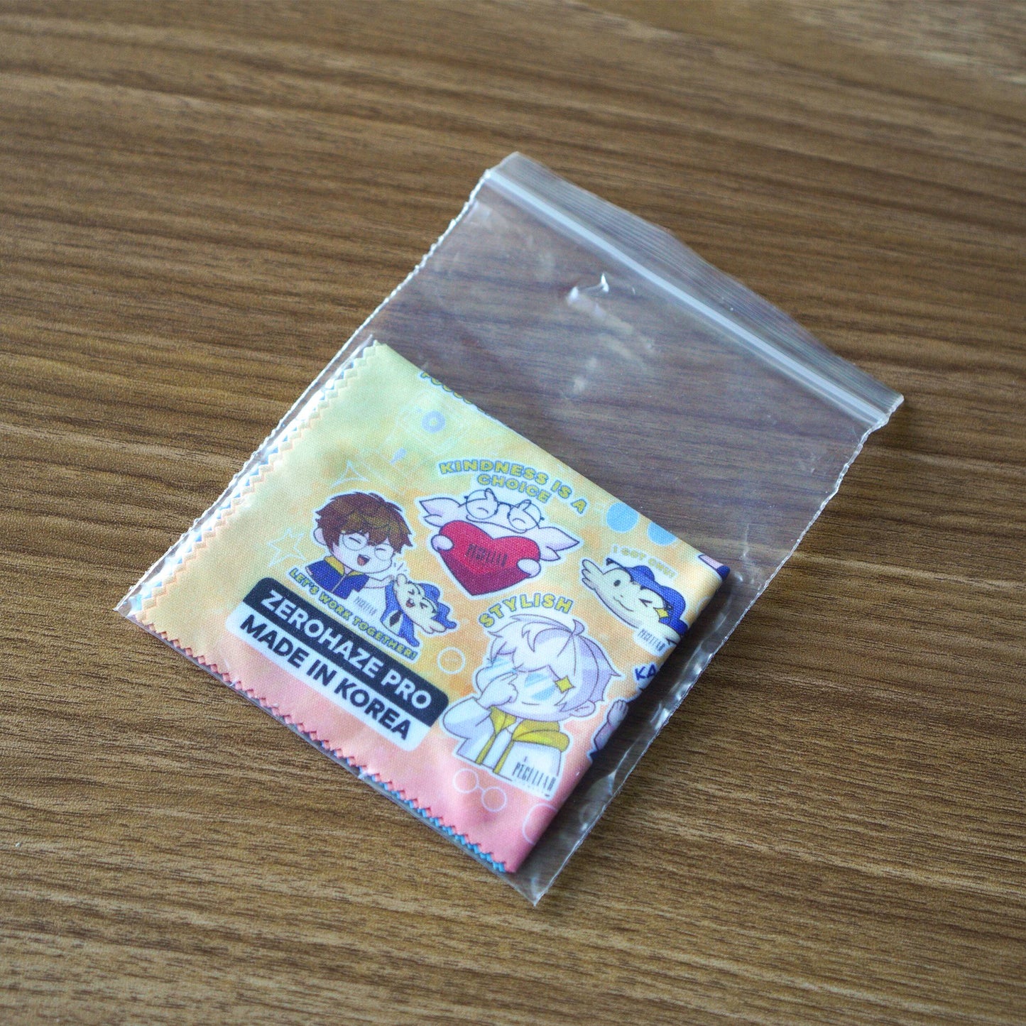 Peculiar ZeroHazePro Infuse Anti-Fog Nano-Technology Cloth Reuseable 300x for 38 hours Non-Toxic