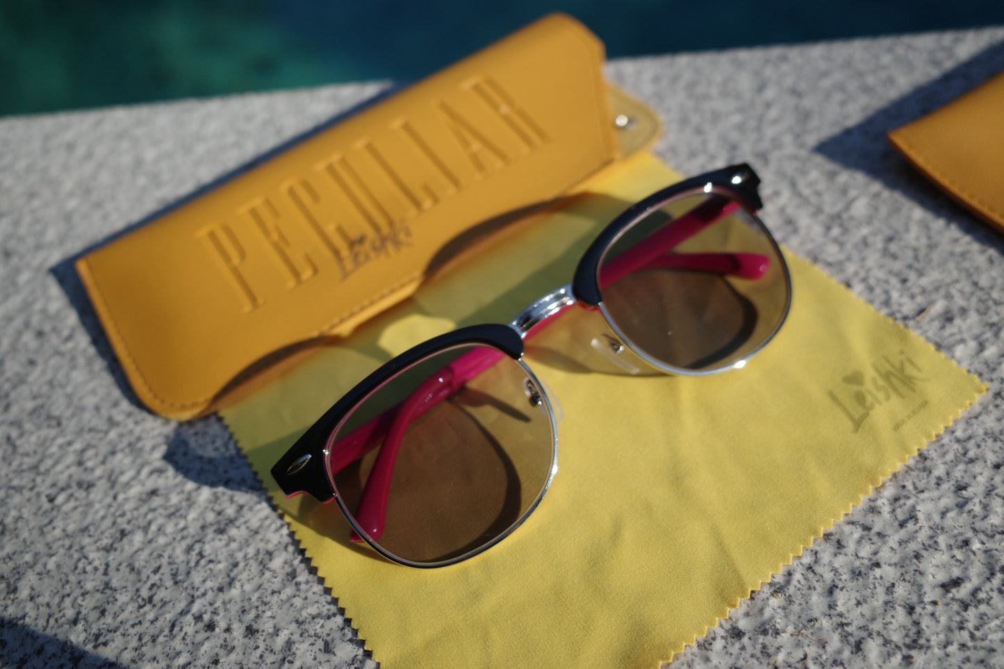 Peculiar x Leishki Eyewear Collection Frame Anti Radiation Glasses Anti Radiation Eyeglass Woman Men